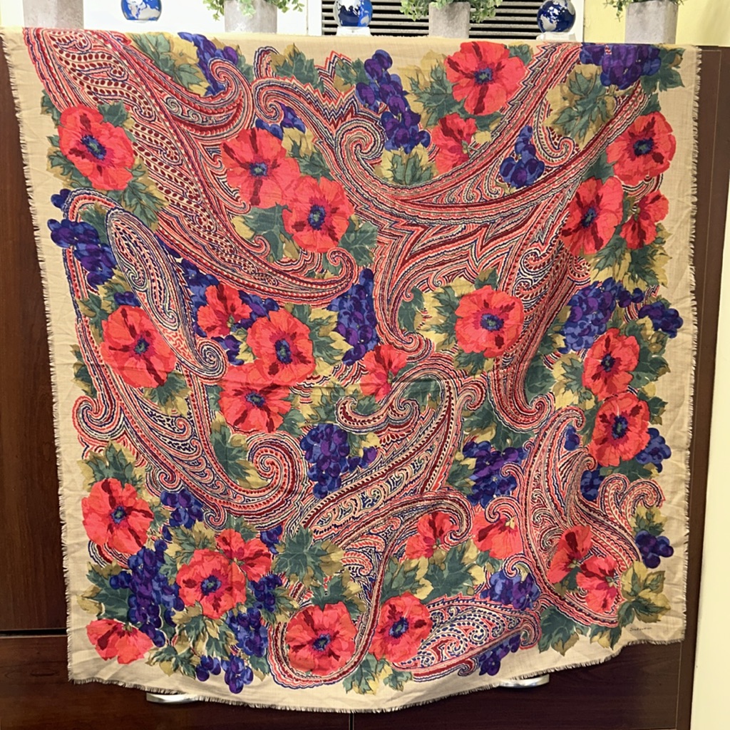 Rare Saldarini 52â X 52â Xl Beautiful 100% Wool Floral Made In Italy Shawl/Wrap